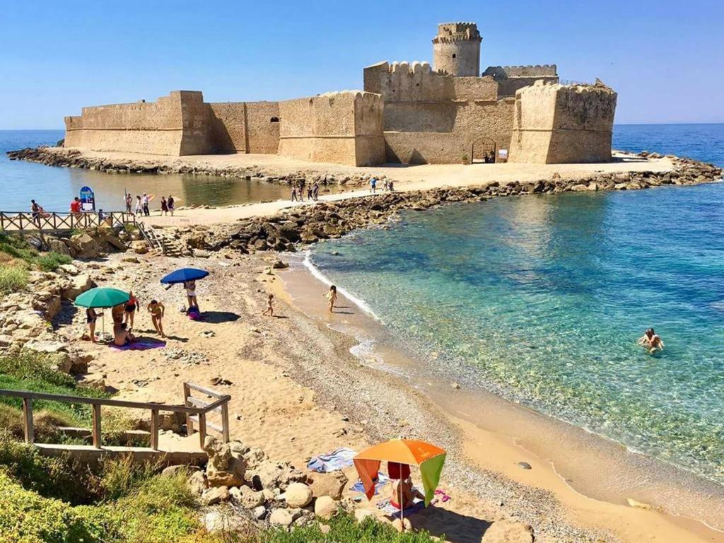 Appartamento Le Castella Le Castella  Exterior foto